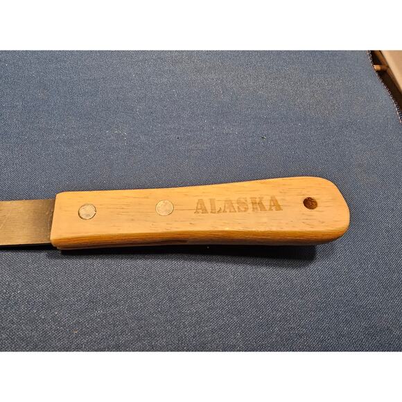 Vintage Stainless Steel 9-3/4" Ice Cream Scoop w/Rivet Wood Handle - Alaska - Picture 2 of 6